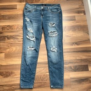 Judy Blue Distressed Skinny Jean - size 13 / 31